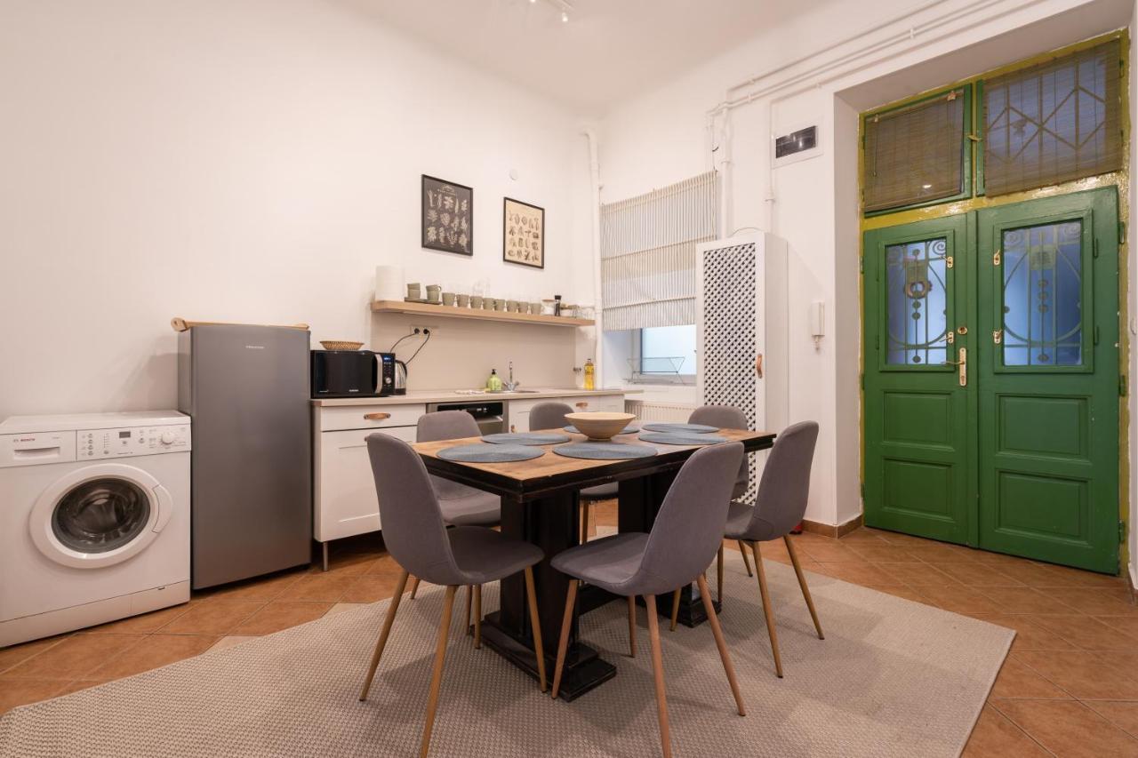Gellert Mountain Apartment Budapest Luaran gambar